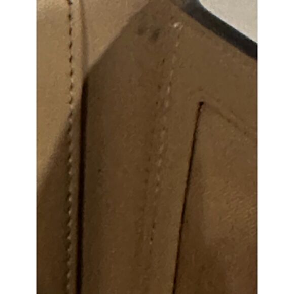 Coach Slim Trifold Wallet In Signature Canvas EUC - Picture 4 of 10